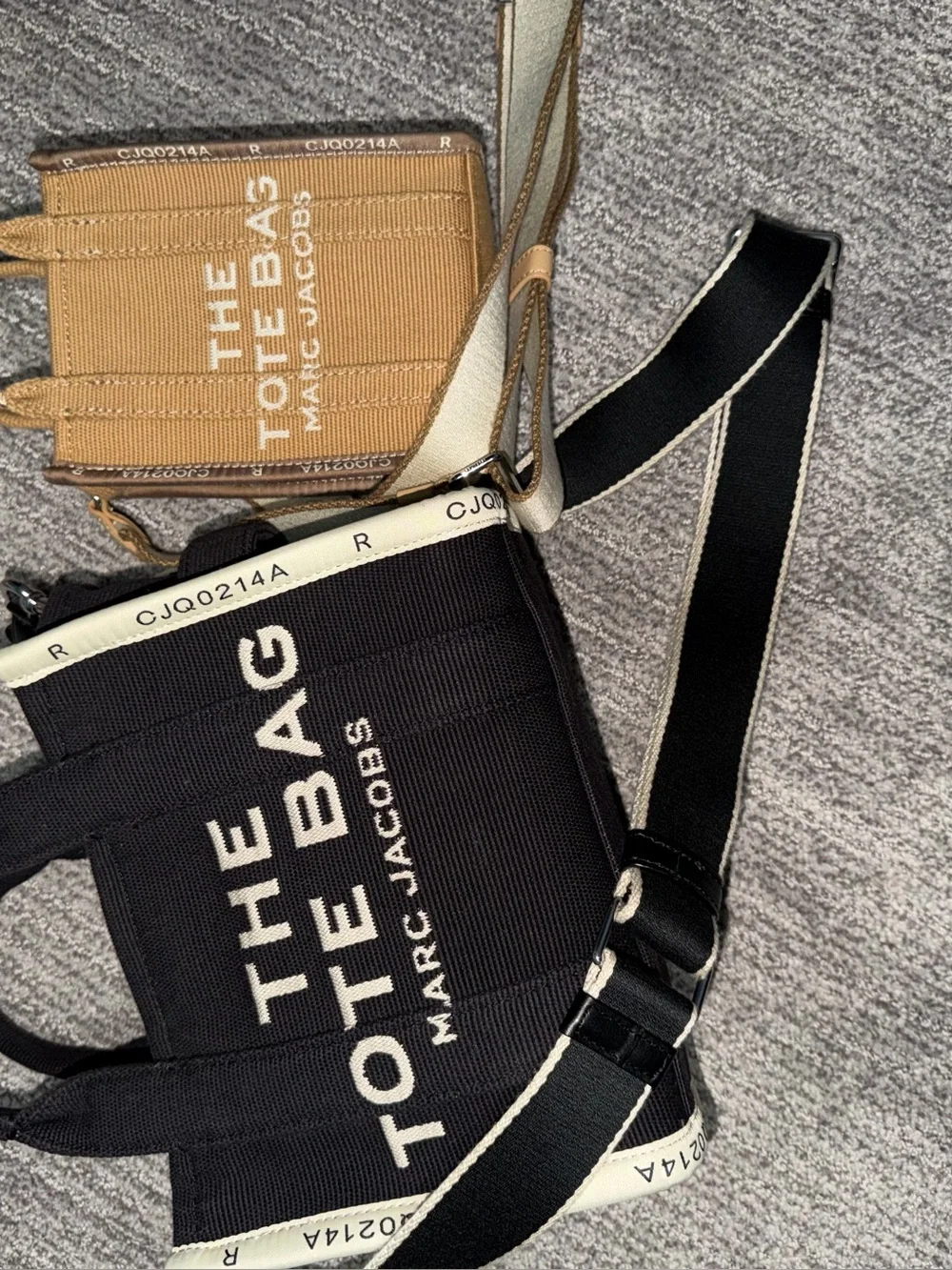 Marc Jacobs Totes set - Picture 2 of 7